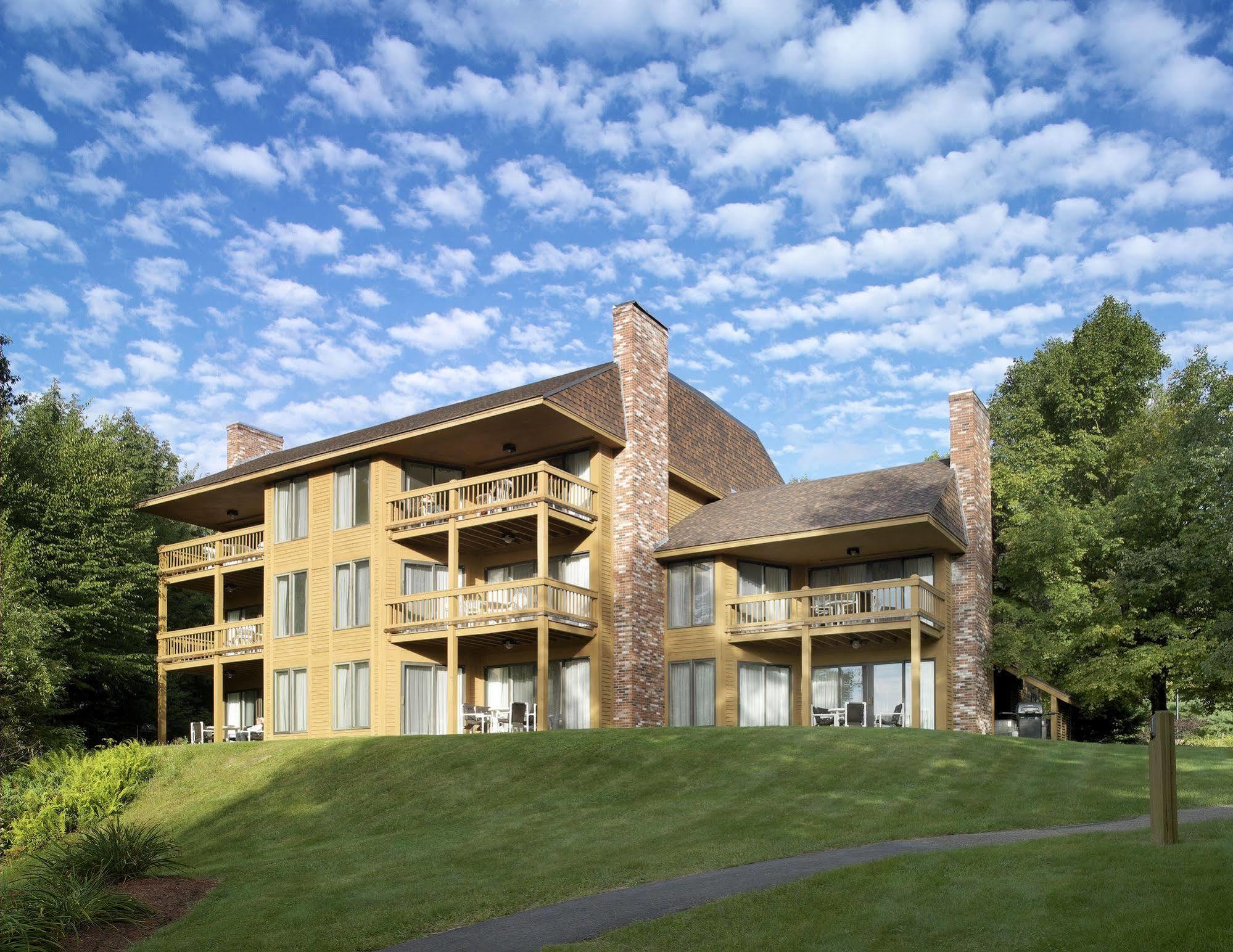The Summit Resort Weirs Beach Exteriör bild