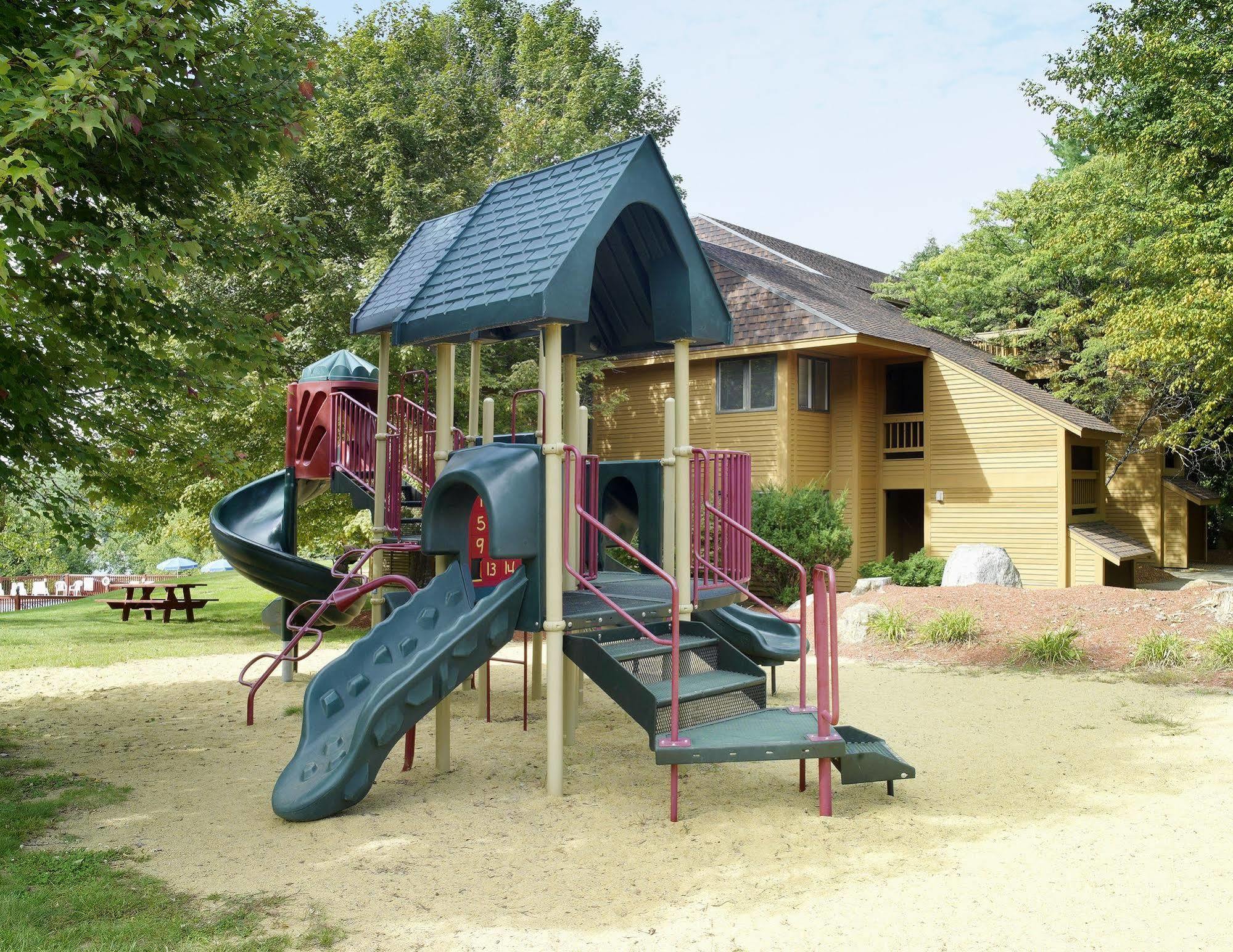 The Summit Resort Weirs Beach Exteriör bild