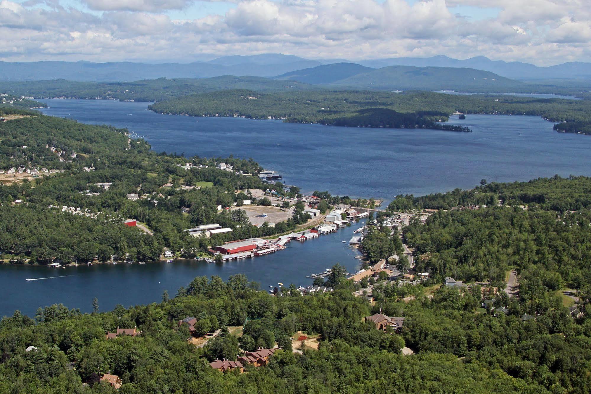The Summit Resort Weirs Beach Exteriör bild