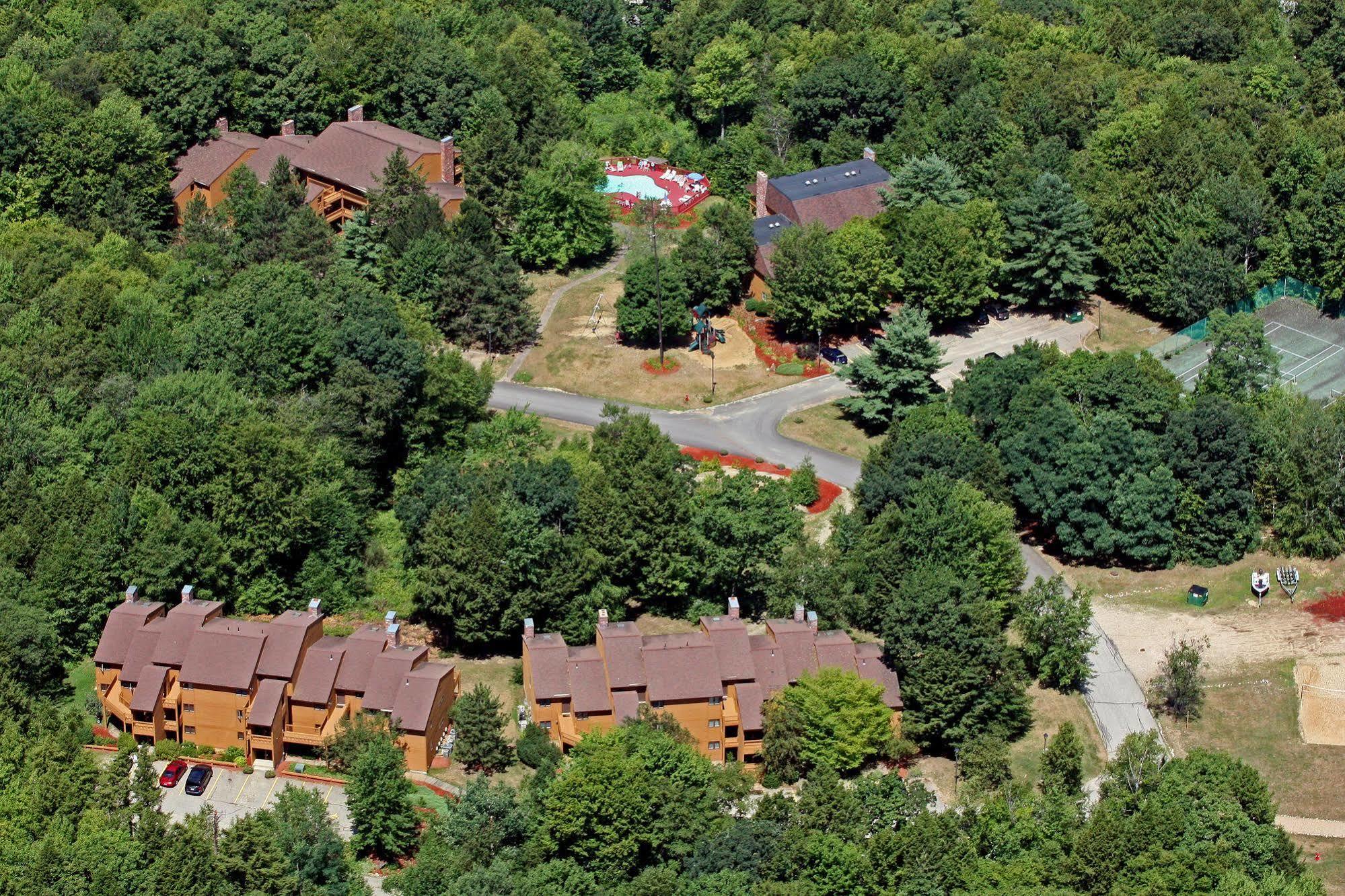 The Summit Resort Weirs Beach Exteriör bild
